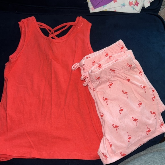 Shirt with matching shorts-2 pair - Picture 2 of 4